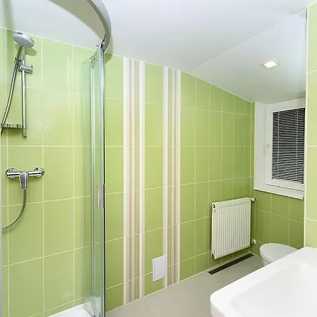 Cementar Πανσιόν