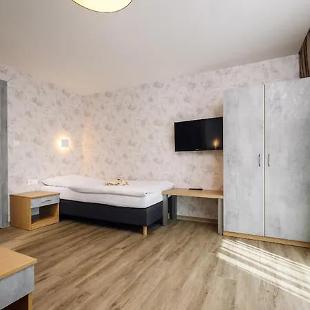 Cementar Πανσιόν Podhorie (Belusa)